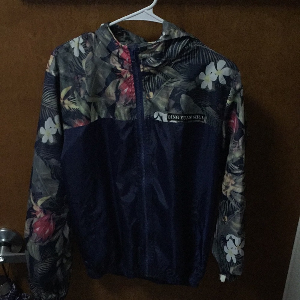 Women’s Windbreaker